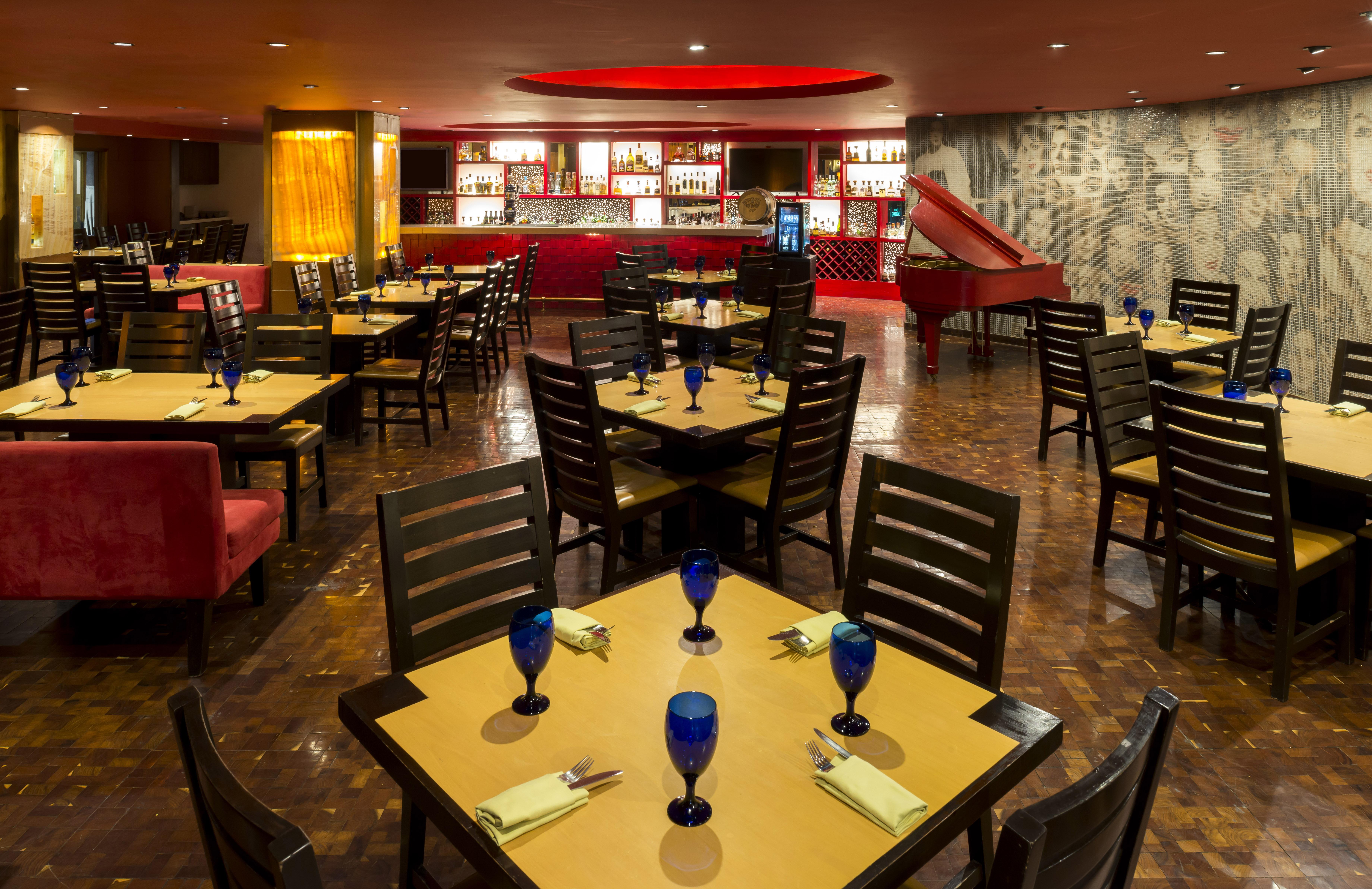 Camino Real Guadalajara Hotell Zapopan Eksteriør bilde The interior of a typical Red Lobster restaurant